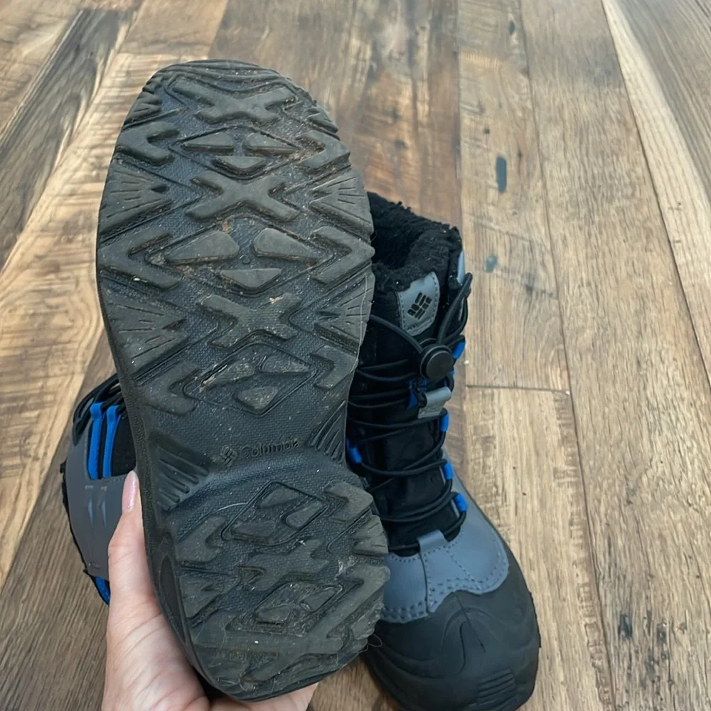 Columbia Omni Heat Winter snow boots boy 5
